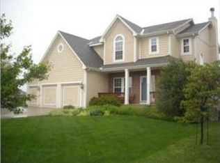 12143 S Valley Rd, Olathe, KS 66061