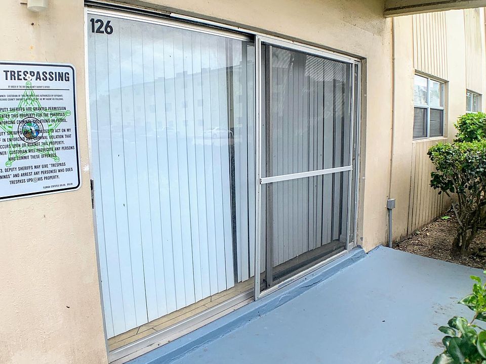 1st image of 223 Columbia Dr APT 126