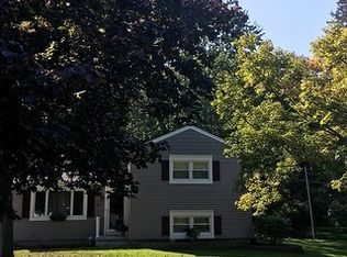 497 N Klem Rd, Webster, NY 14580