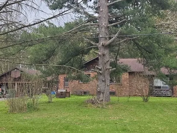 22449 Waubascon Rd, Battle Creek, MI 49017