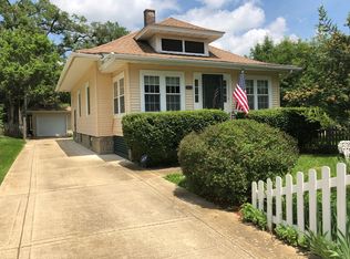 545 Hardin Ave, Aurora, IL 60506