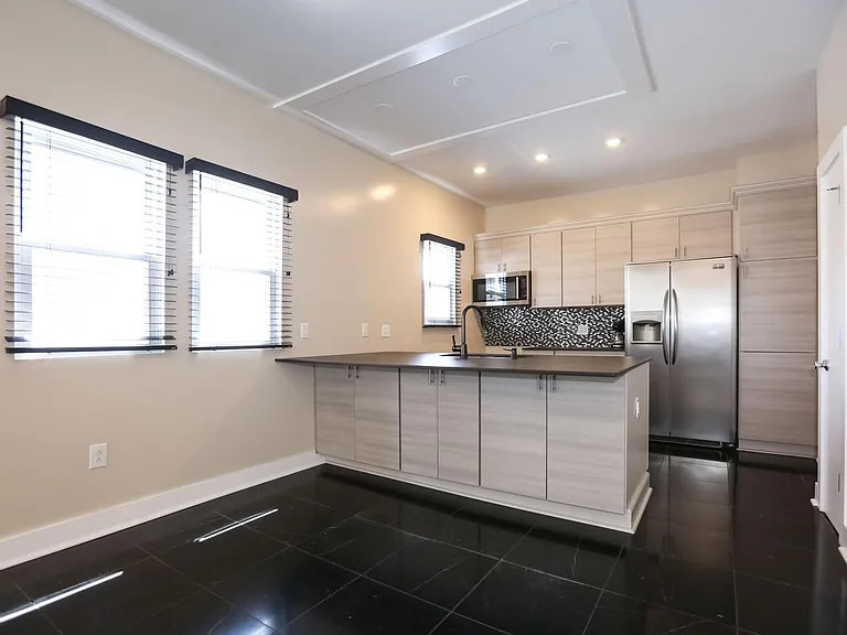 71 Rutgers St #1 — Photo 19