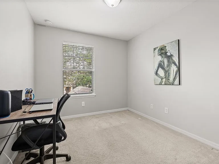 7435 Ripplepointe Way — Photo 34