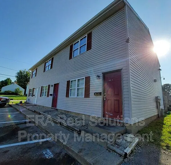 203 John St #C — Photo 1