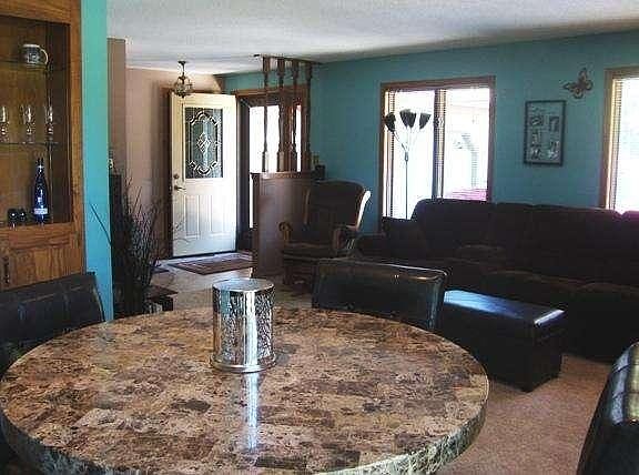 4th image of 454 Westwood Dr
