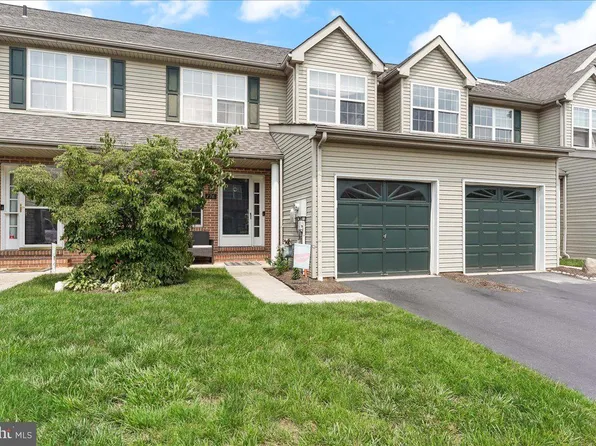 176 Harvard Dr, Trappe, PA 19426