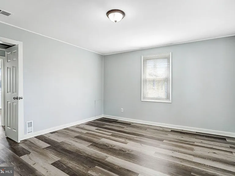 6226 20th Ave — Photo 30