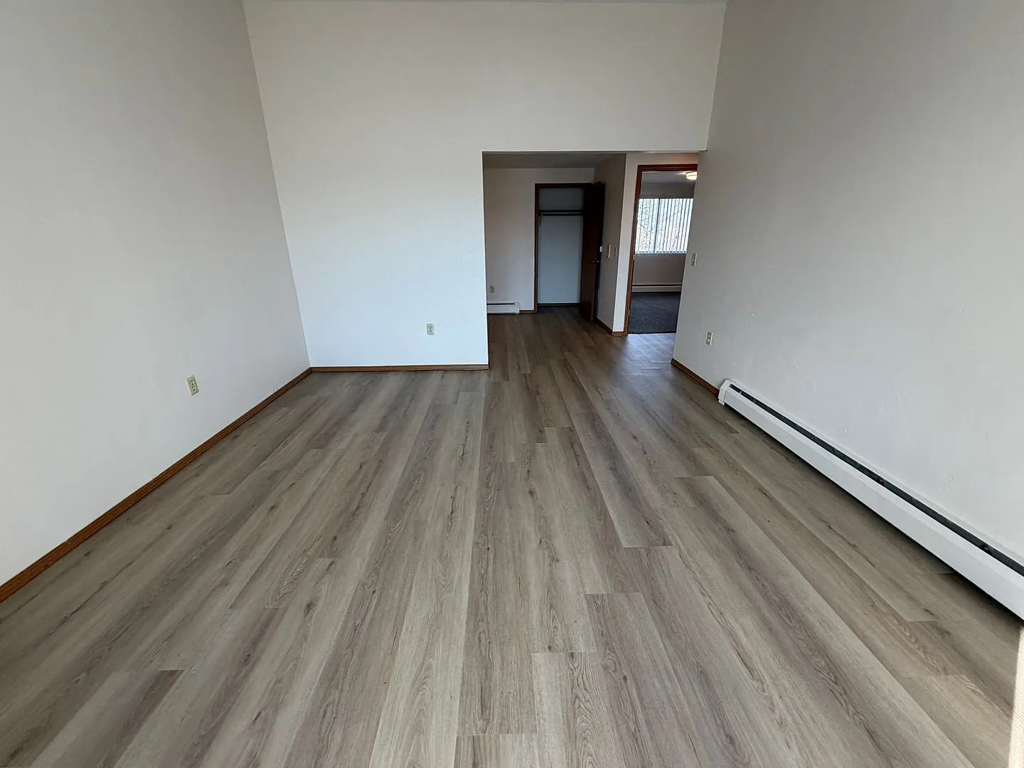 2713 Humboldt Rd — Photo 4