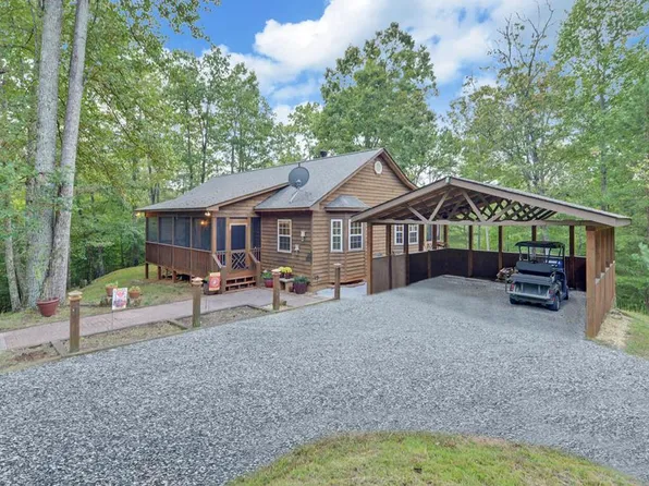 586 Stonebriar Dr, Murphy, NC 28906