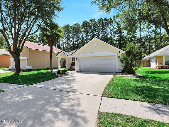3rd image of 3075 WILLIAMSBURG Court