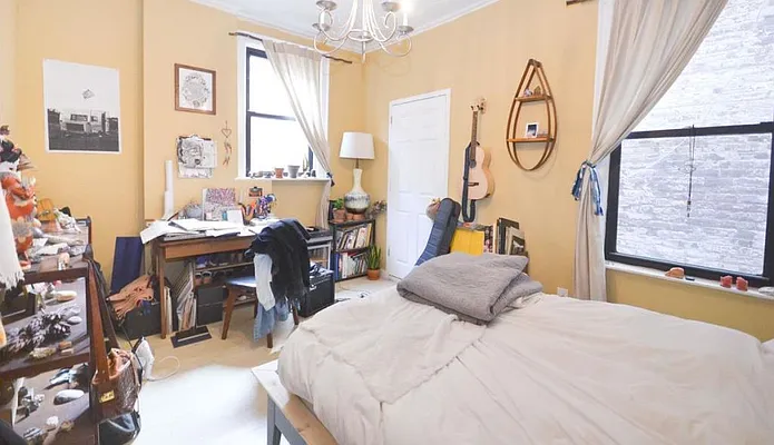 Rented by MNS | media 9