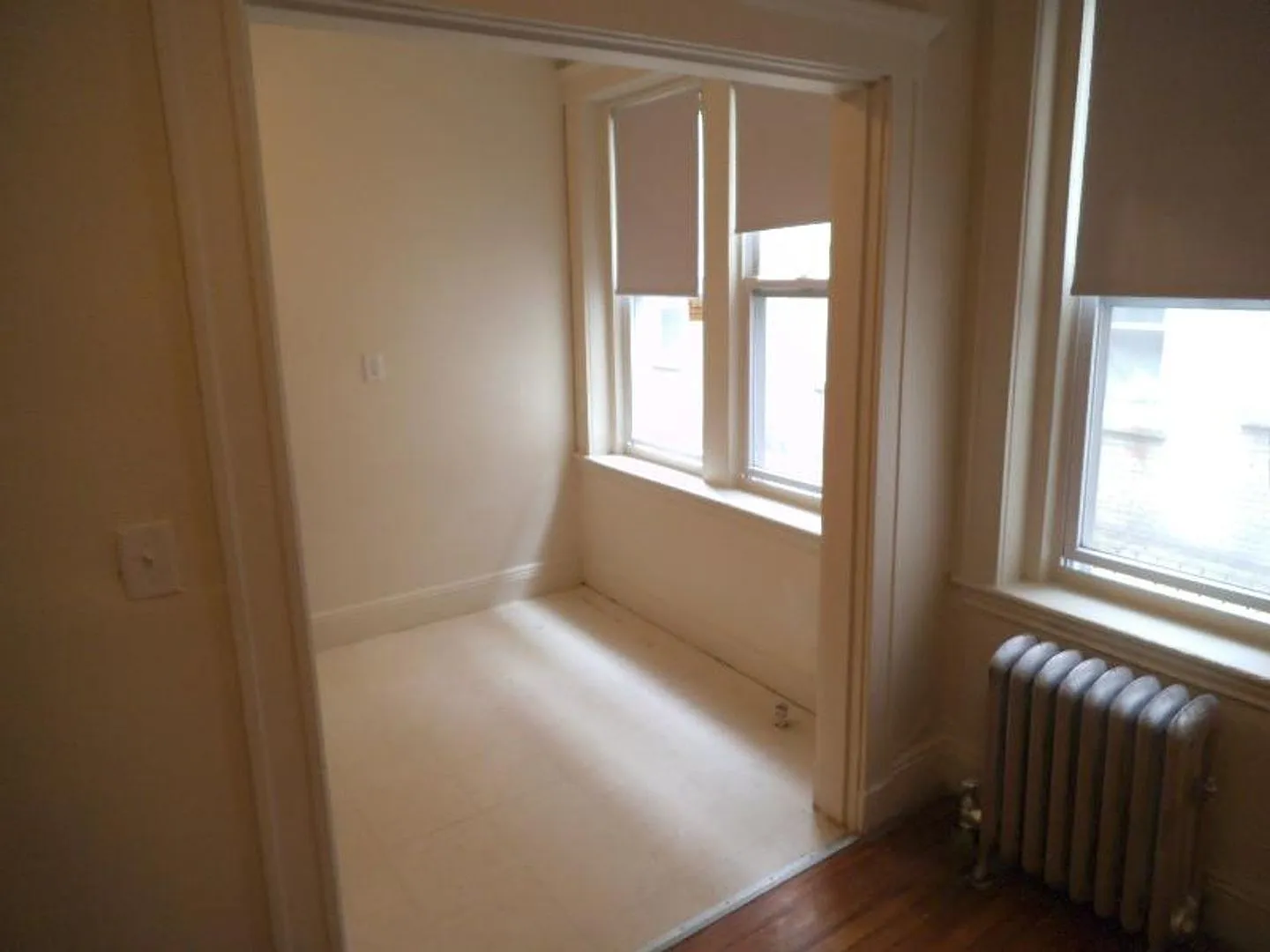 Nicely renovated 1 bed in a prime location in Allston! — Photo 2