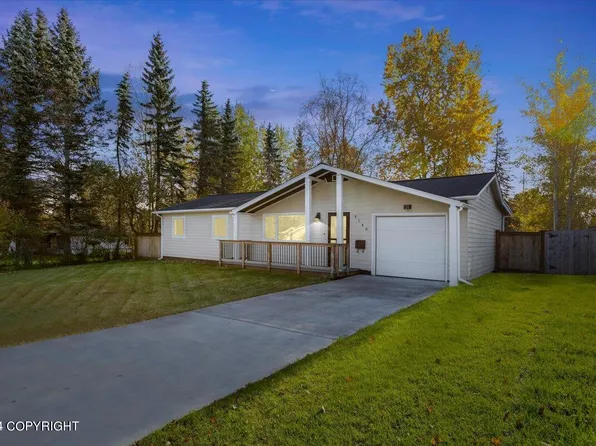 4148 Hood Ct, Anchorage, AK 99517