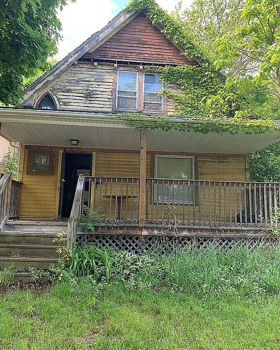 1st image of 10731 Morison Ave