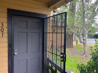 301 E Morris Ave #301, Modesto, CA 95354