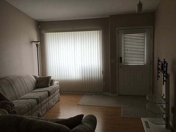 2nd image of 210 Crystal Way