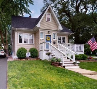7 Cumnor Rd, Westmont, IL, 60559
