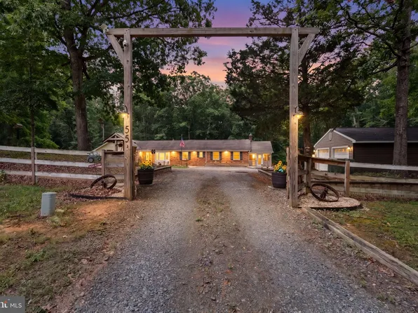 55 Snowbird Ln, Stafford, VA 22554