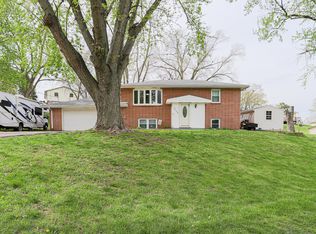 15168 Pinehurst Dr, Council Bluffs, IA 51503