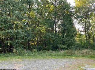 1240 Walnut Hill Rd, Smithfield, PA 15478