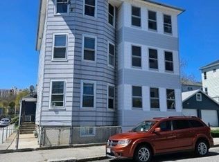 27 Granby Rd, Worcester, MA 01604