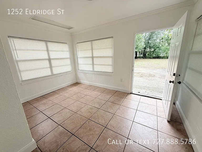 1252 Eldridge St — Photo 25
