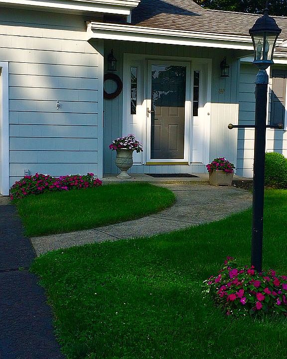 2nd image of 89 Woolsley Ave