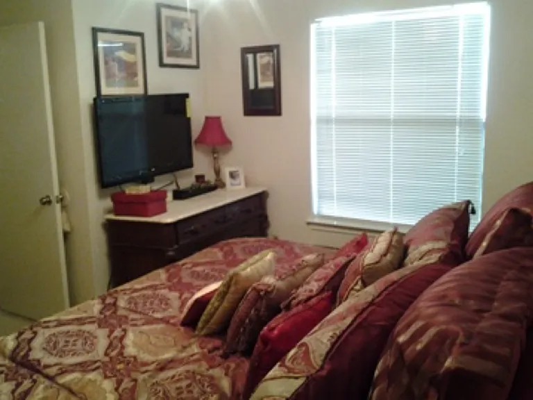 Townwood Apartments — Photo 23