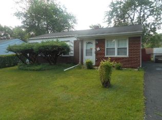 2112 218th Pl, Sauk Village, IL 60411