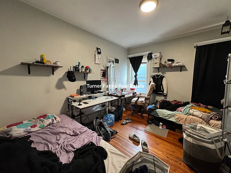 10 Taft St — Photo 20
