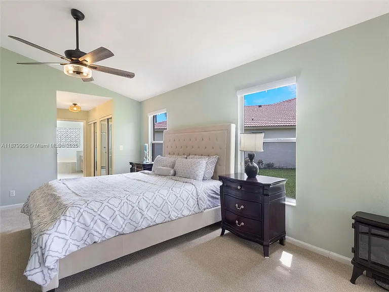 2549 Egret Lake Dr — Photo 20