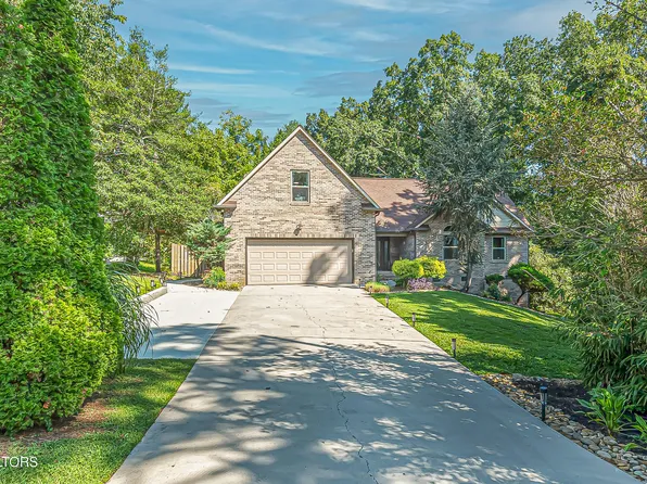 4421 Garden Dr, Knoxville, TN 37918