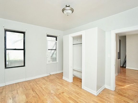 5th image of 434 W 163rd St APT 10