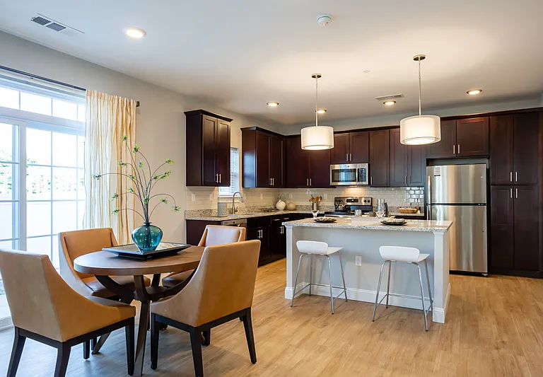 Residences at Oakland Road — Photo 13