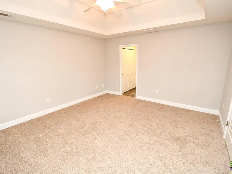 304 Newport Ave — Photo 11