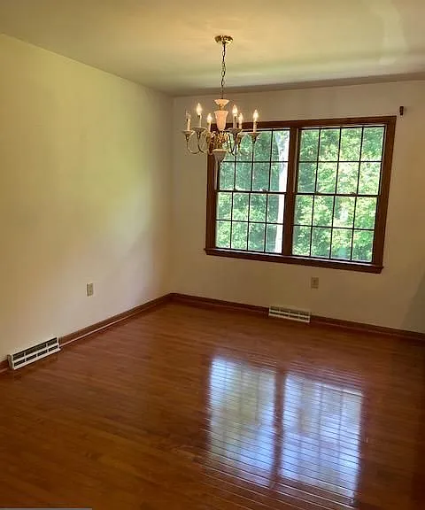 169 Stanford Rd — Photo 16