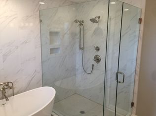 2001 Cleary Ave, Metairie, LA 70001