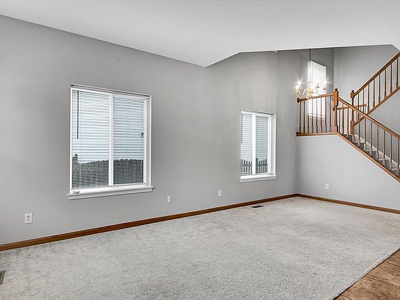 4th image of 314 Richfield Trl