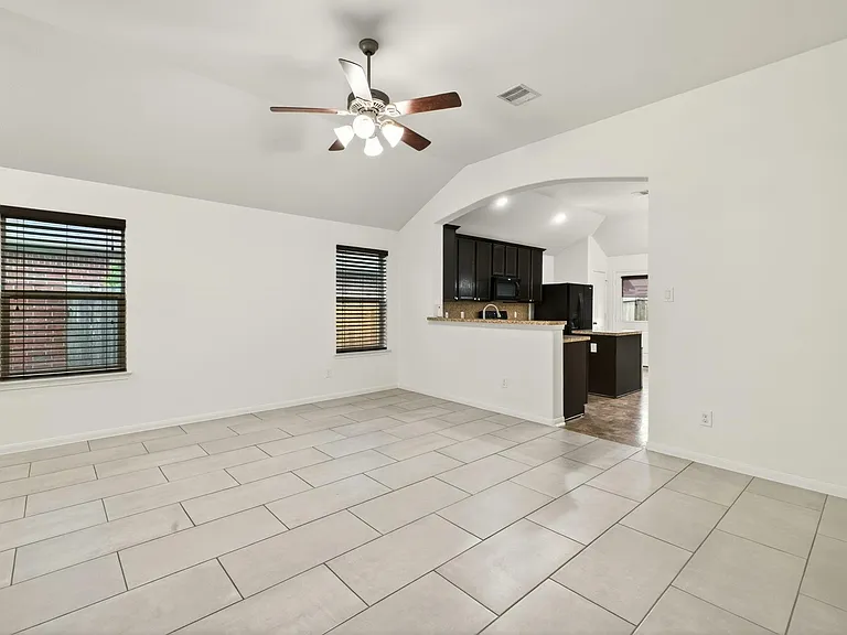 22414 Guston Hall Ln — Photo 9
