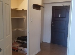 33 Elmhurst Ave #2106, Toronto, ON M2N 6G8