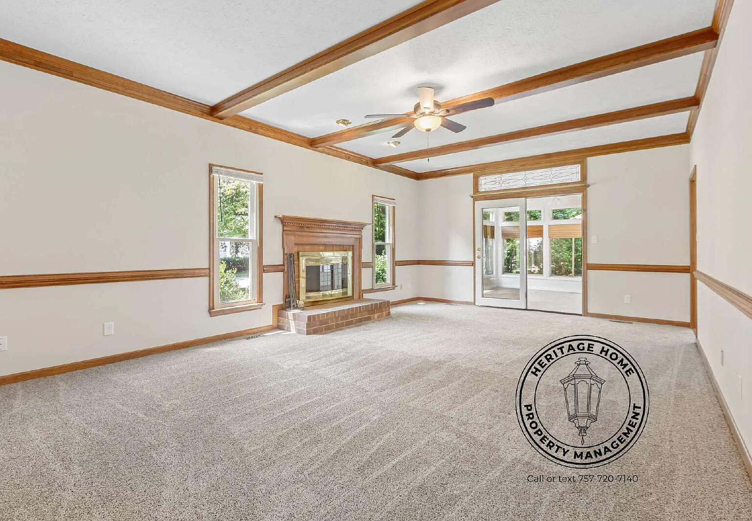 5 bed, 2.5 bath, 3368 sqft, $3,400 — Photo 3