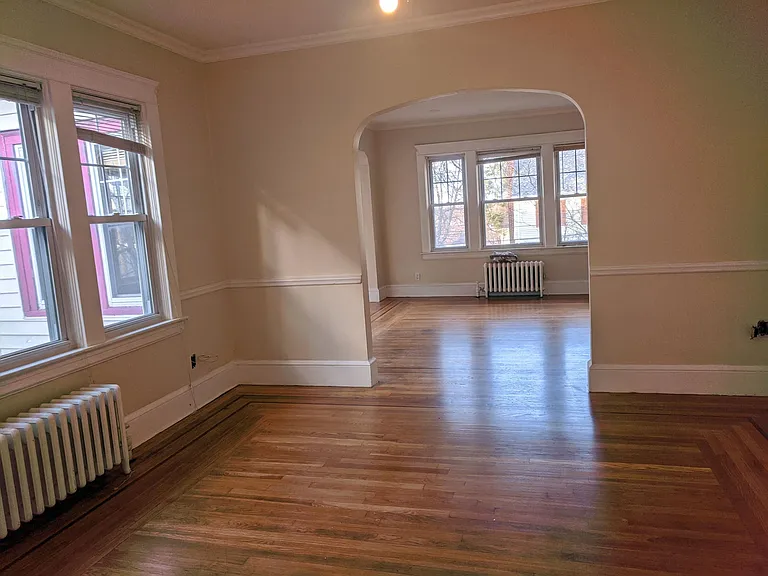 95 Woodbine St — Photo 7