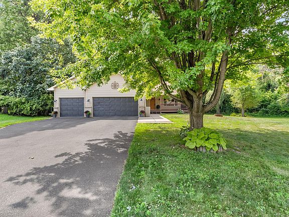 2nd image of 23593 Flora Ct NW