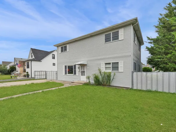 4933 S Lockwood Ave, Chicago, IL 60638