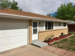 1407 N Murray Blvd, Colorado Springs, CO 80915