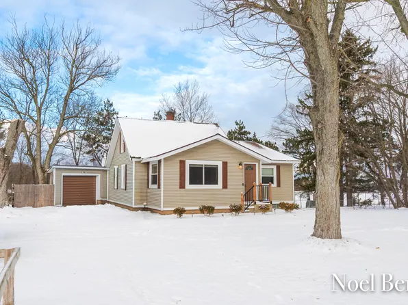 12607 68th Ave, Allendale, MI 49401