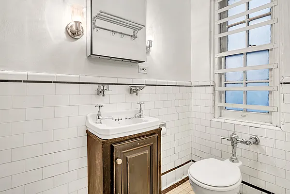 Sold by Compass | media 19