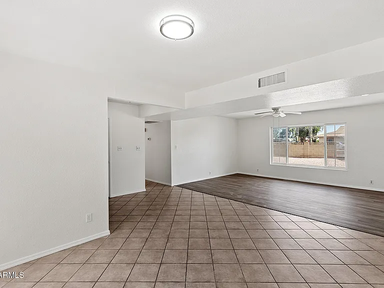 4503 W Bryce Ln — Photo 11