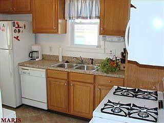 2nd image of 10526 Maddox Pl