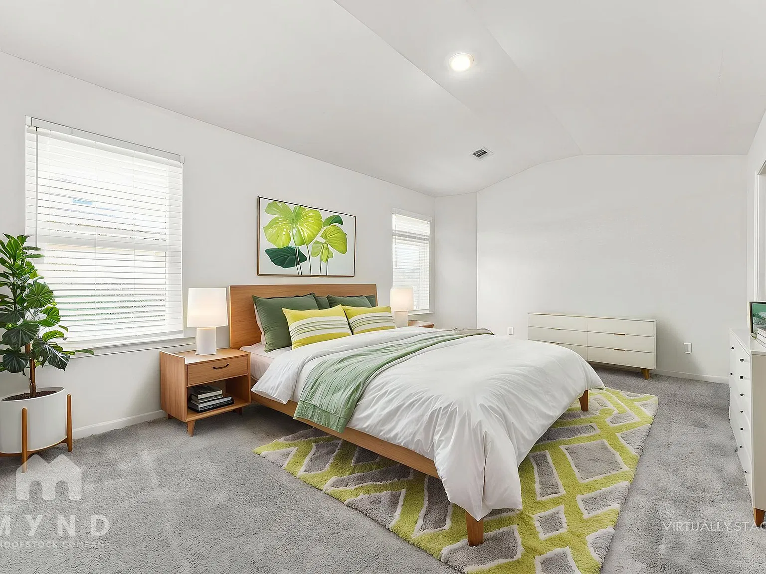 3 bed, 2.5 bath, 1750 sqft, $1,599 — Photo 3